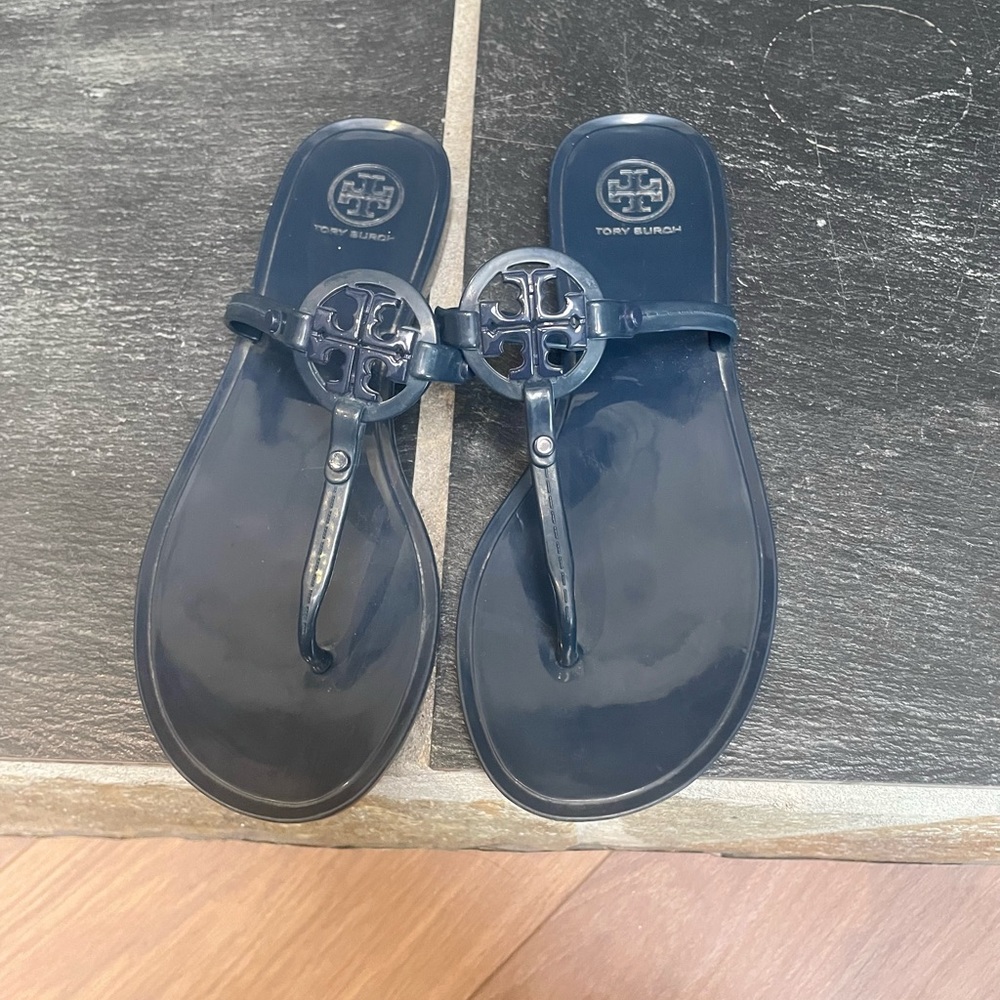Tory Burch Navy Patent Miller Thong Sandals